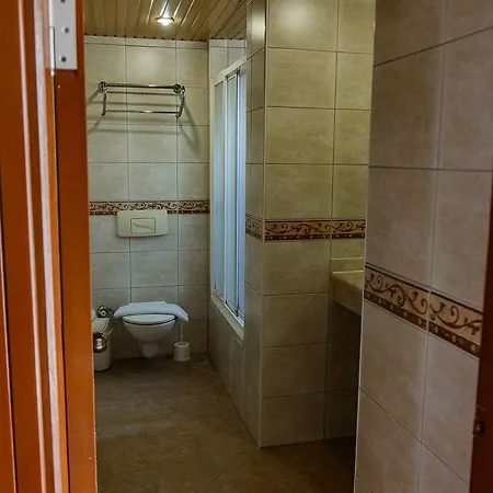 Готель King As